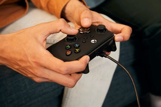 PowerA Enhanced Wired Gaming Controller for Xbox One/Series, Windows 10/11 PC Preowned - Image 10