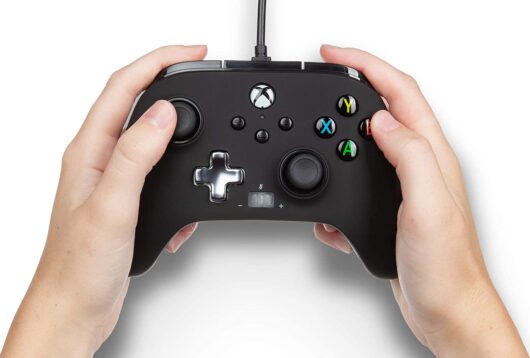 PowerA Enhanced Wired Gaming Controller for Xbox One/Series, Windows 10/11 PC Preowned - Image 8